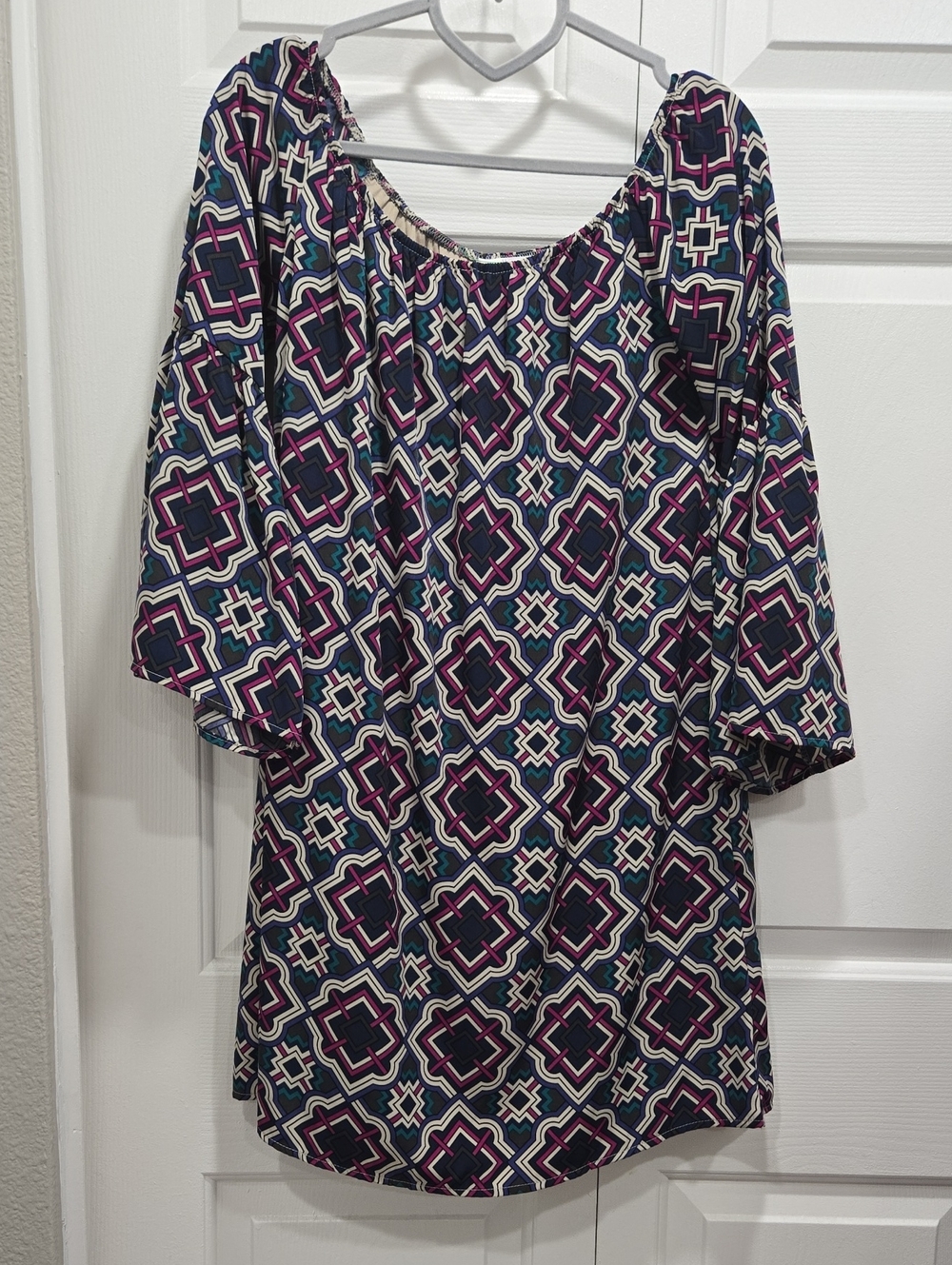 Peach Love California   Geometric Off-Shoulder Tunic/Shift Dress- Small